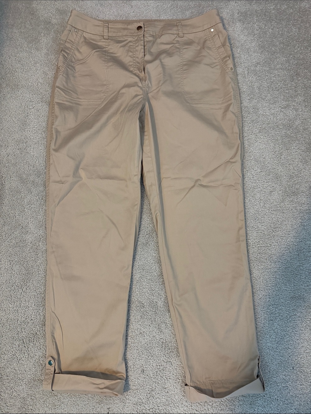 Chico’s 10 tan ankle pants